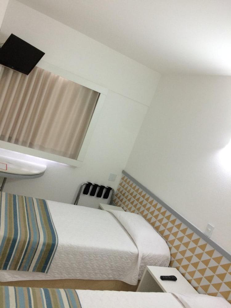 Ibis Budget Salvador Ngoại thất bức ảnh