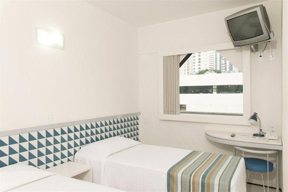 Ibis Budget Salvador Ngoại thất bức ảnh